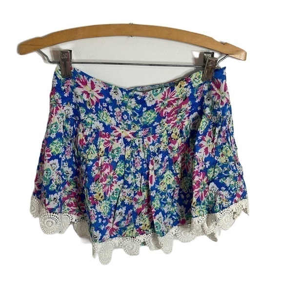 LF Paper Heart Colorful Floral Skort Skirt Shorts NWT Sz 8 Blue Pink Lace Hem - Picture 2 of 7